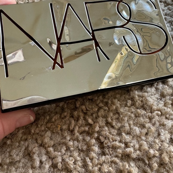 NARS Cool Crush Eyeshadow palette - Picture 3 of 4